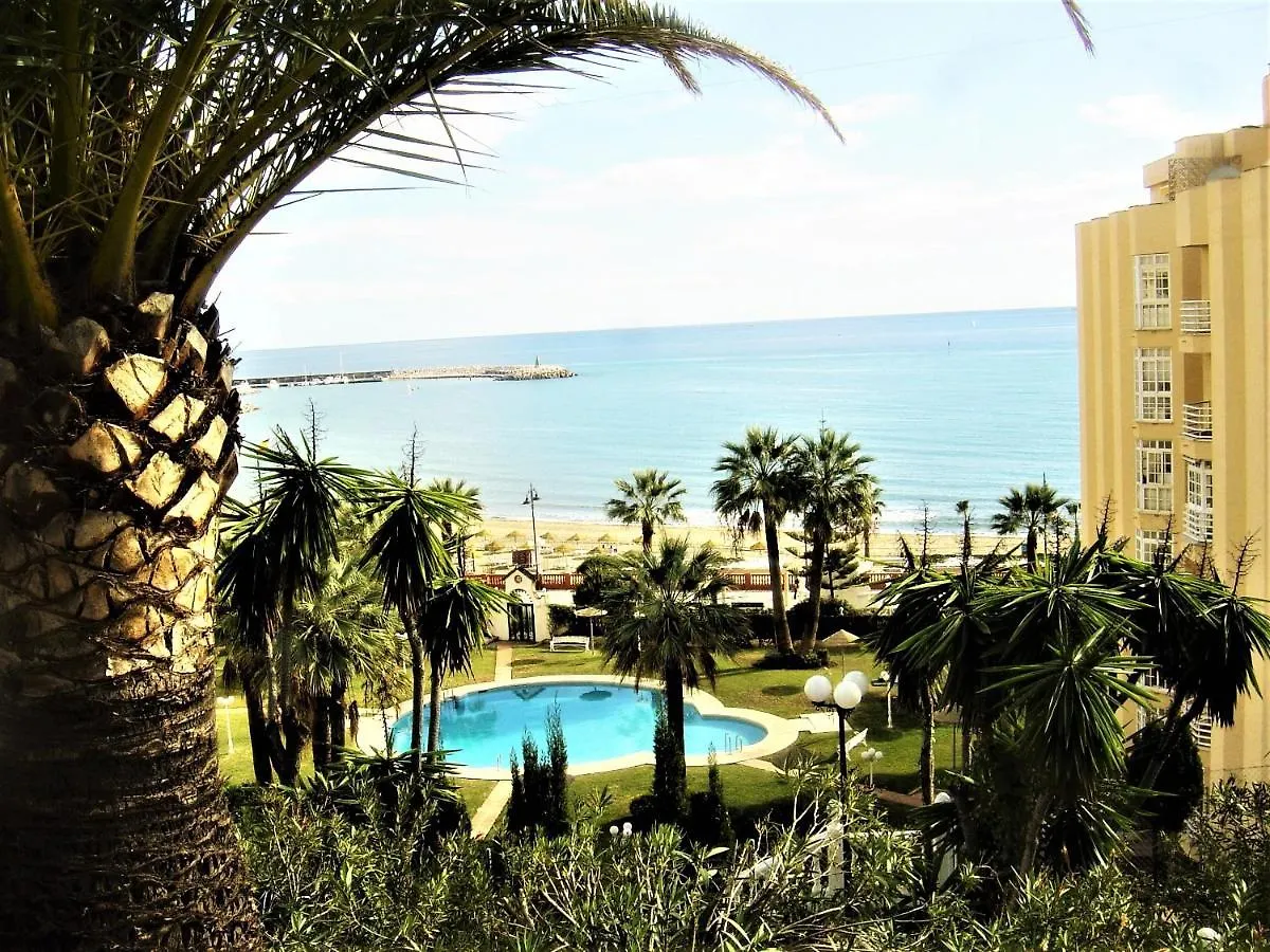 Frente A La Playa Benalmadena Pto Marina Apartment