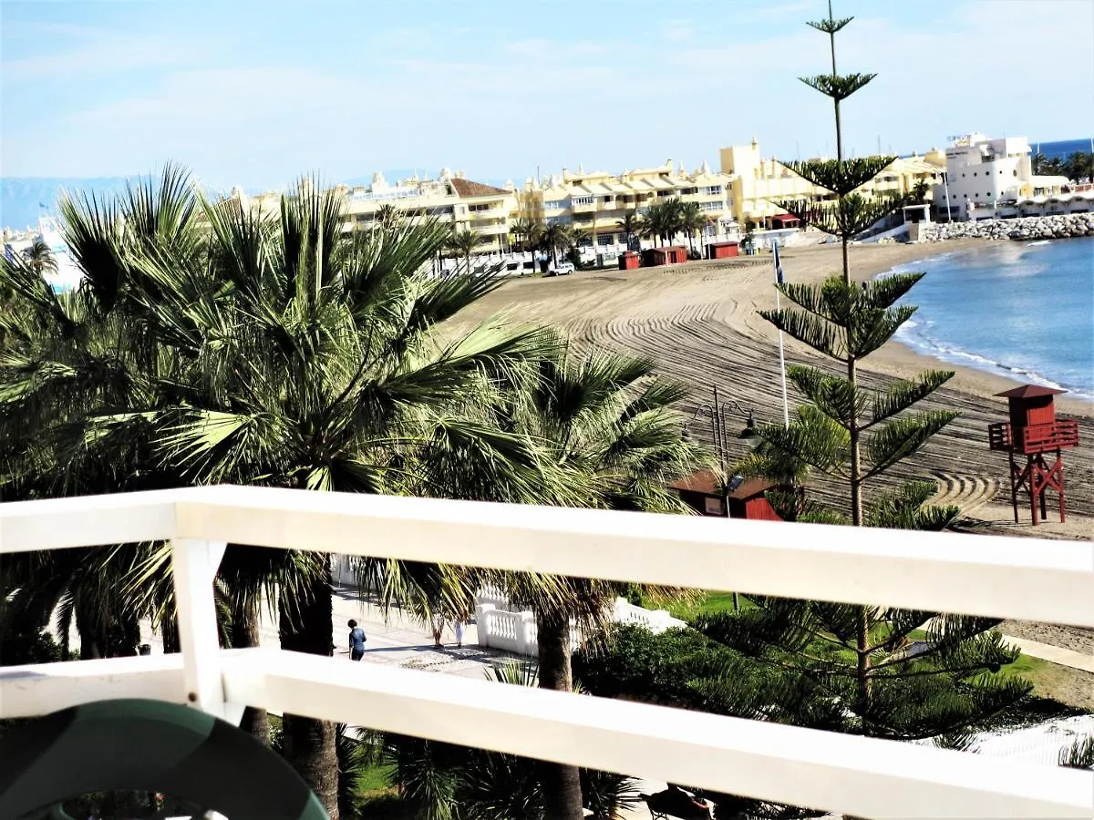 Apartment Frente A La Playa Benalmadena Pto Marina Spain
